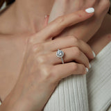 Load image into Gallery viewer, 1.2CT Clarity Round Cut Moissanite Halo Engagement Ring